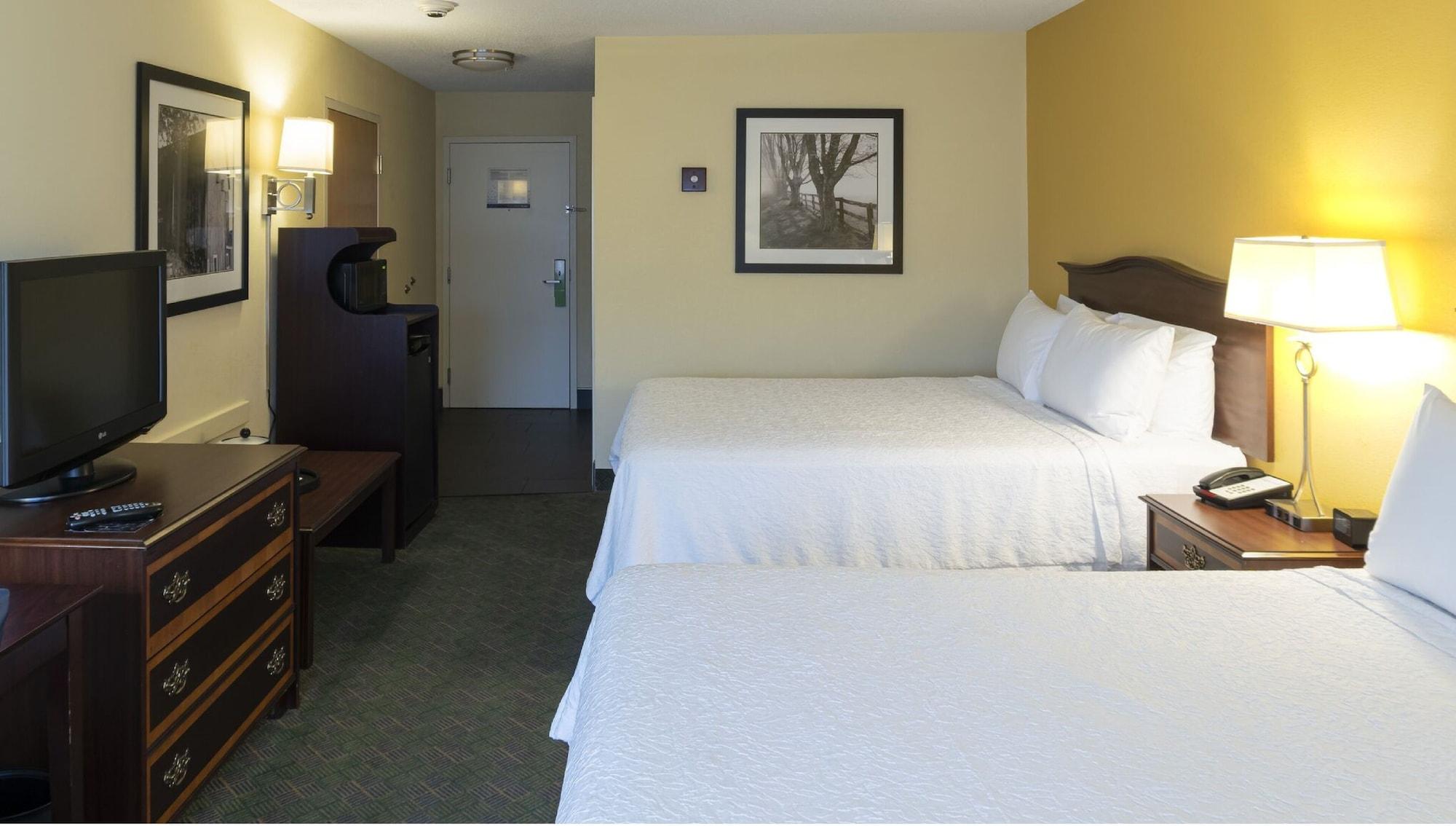 Hampton Inn New Philadelphia Kültér fotó