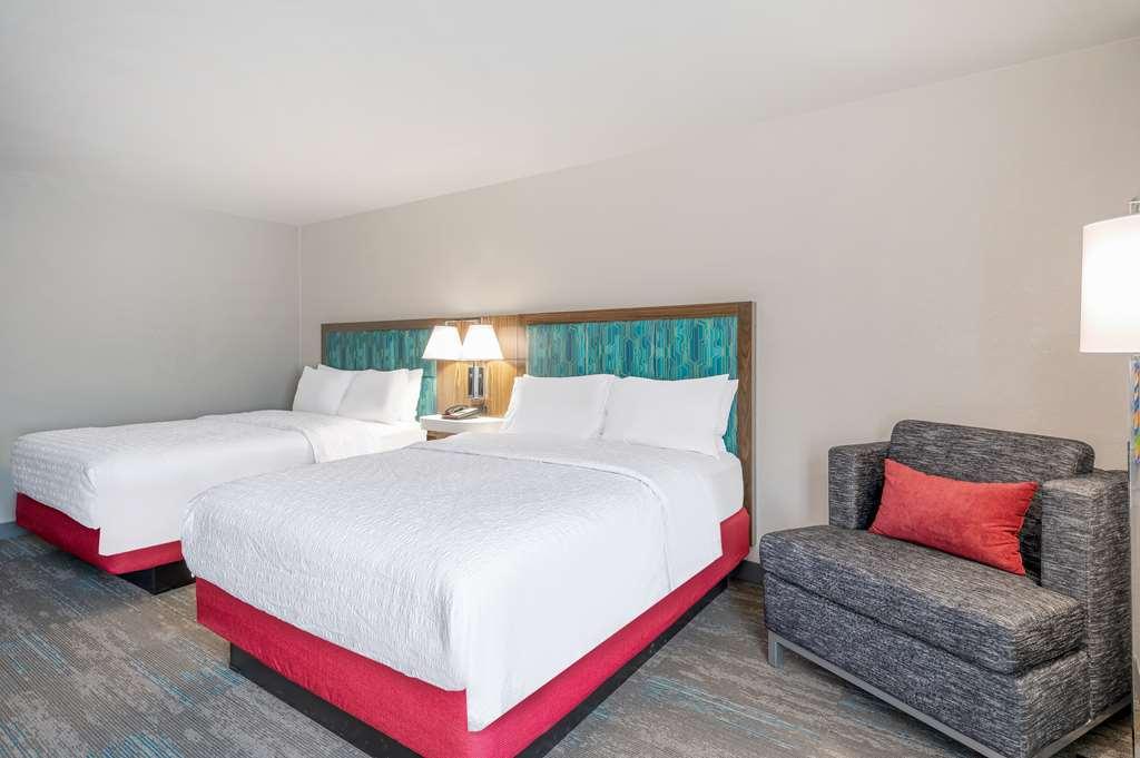 Hampton Inn New Philadelphia Szoba fotó